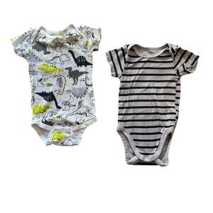 Gerber Dinosaur and Striped Onesie Bundle | 6-9M